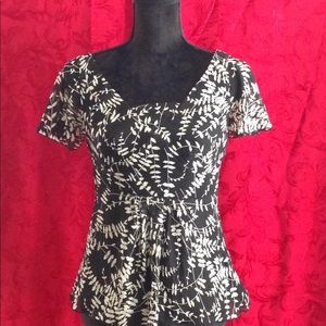 🖤 Vintage Nine West adorable, classy blouse